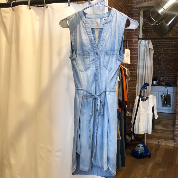 HOLDING HORSES Dresses & Skirts - Denim dress from Anthro!
